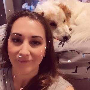 Meet your Posher, Leigh-anne